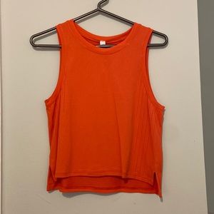 EUC Lululemon Train to Be Tank Size 4